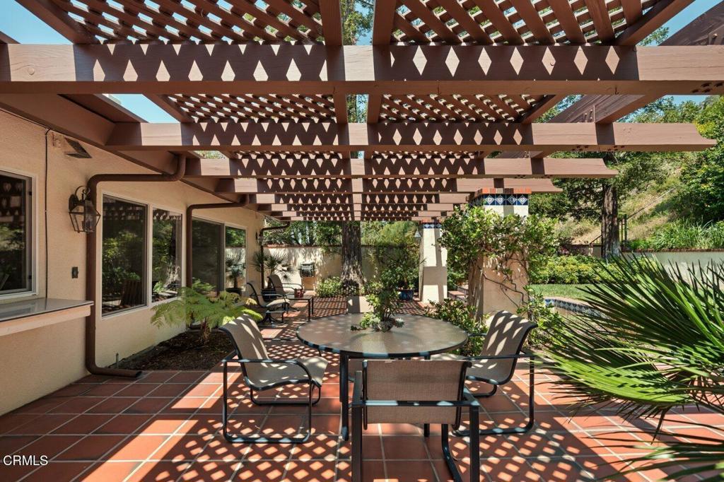 2909 Hopeton Road La Crescenta, CA 91214 - Photo 30 of 34 31-HopetonRd-56c09c29a8