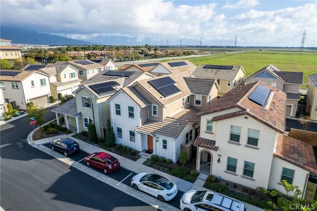 $675,000 | 6914 Stonecrop Lane, Fontana, CA 92336