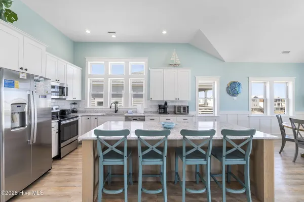 $1,599,995 | 4616 Lindbergh Avenue, Kitty Hawk, NC 27949