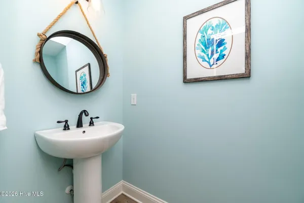 $1,599,995 | 4616 Lindbergh Avenue, Kitty Hawk, NC 27949