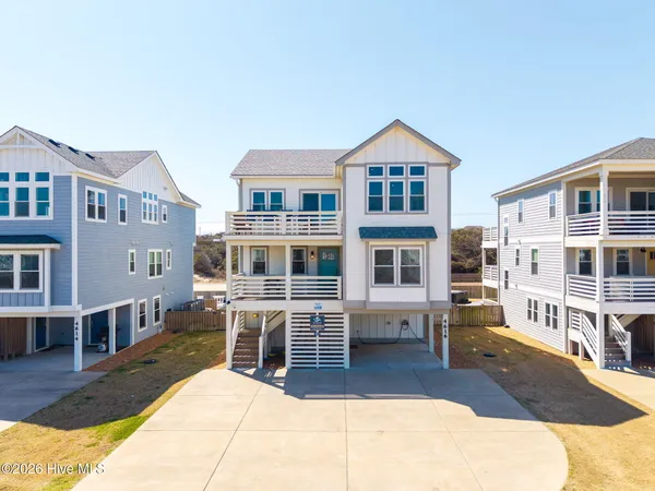$1,599,995 | 4616 Lindbergh Avenue, Kitty Hawk, NC 27949