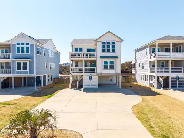 $1,599,995 | 4616 Lindbergh Avenue, Kitty Hawk, NC 27949