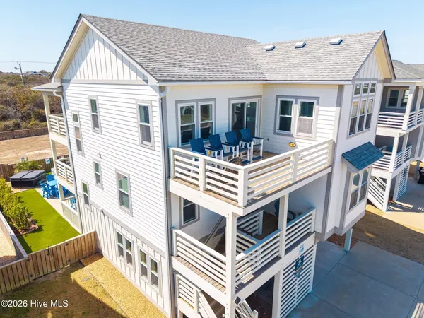 $1,599,995 | 4616 Lindbergh Avenue, Kitty Hawk, NC 27949
