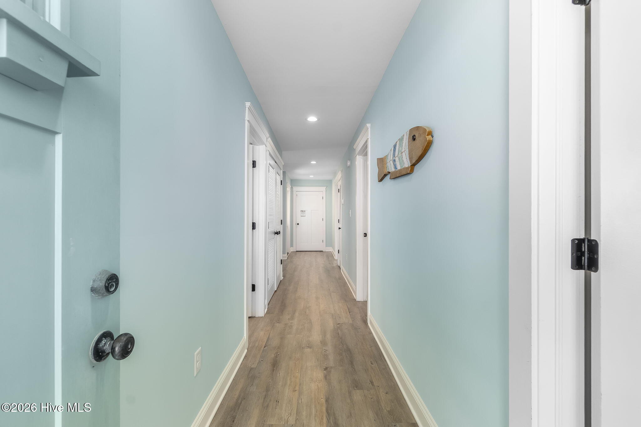4616 Lindbergh Avenue Kitty Hawk, NC 27949 - Photo 6 of 78 2nd floor hallway
