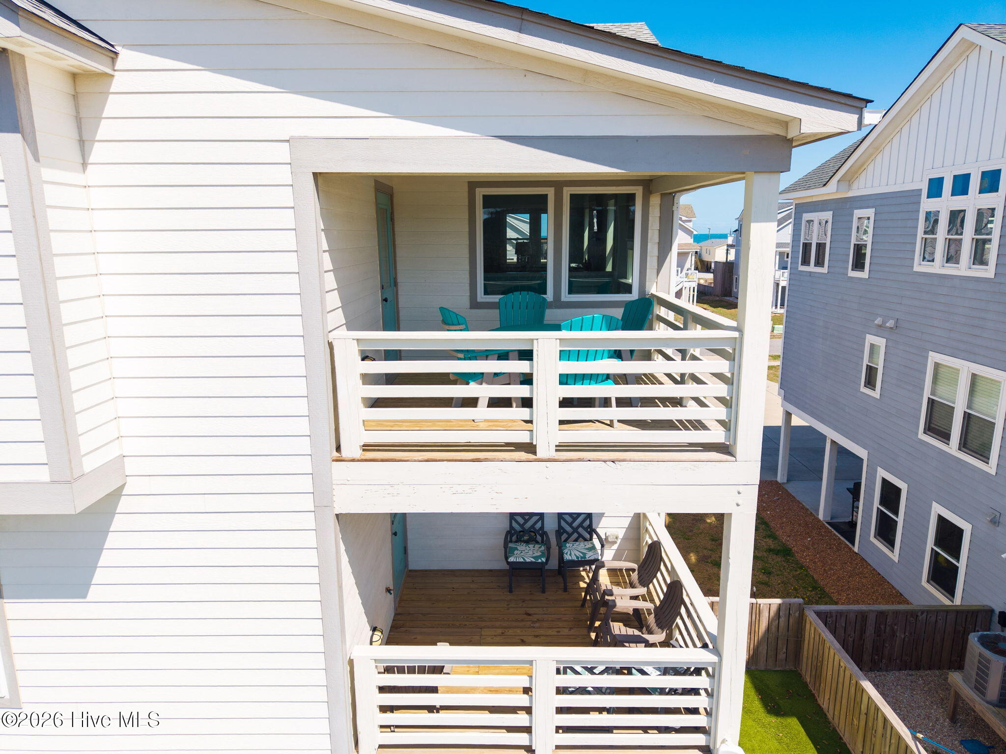 4616 Lindbergh Avenue Kitty Hawk, NC 27949 - Photo 69 of 78 Rear 2nd and 3rd floor porches