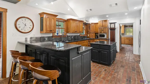 $634,900 | 14421 Highland Road, St. George, LA 70810