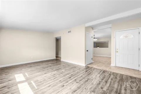 $325,000 | 21 Willow Road, Savannah, GA 31419