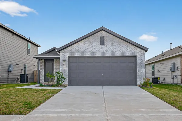 $1,700 | 10814 Red Orchid Drive, Houston, TX 77016