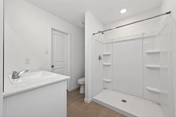 $1,200 | 10814 Red Orchid Drive, Houston, TX 77016