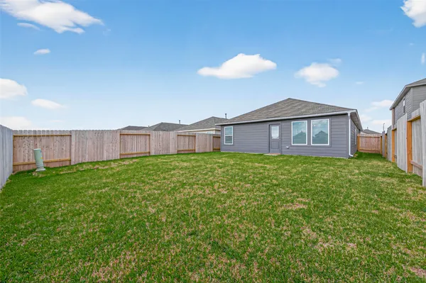 $1,200 | 10814 Red Orchid Drive, Houston, TX 77016