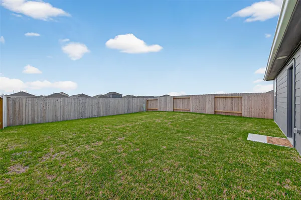 $1,200 | 10814 Red Orchid Drive, Houston, TX 77016