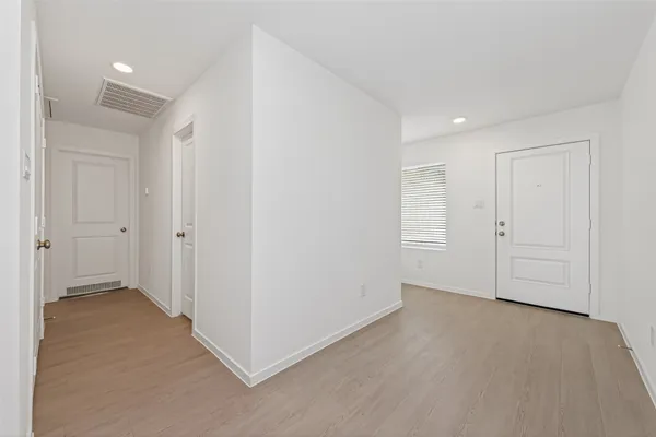$1,200 | 10814 Red Orchid Drive, Houston, TX 77016