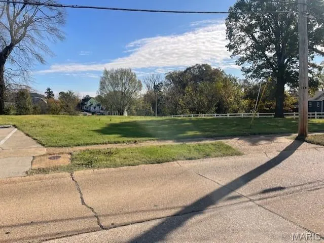 $44,700 | 122 South 11th Street, Poplar Bluff, MO 63901