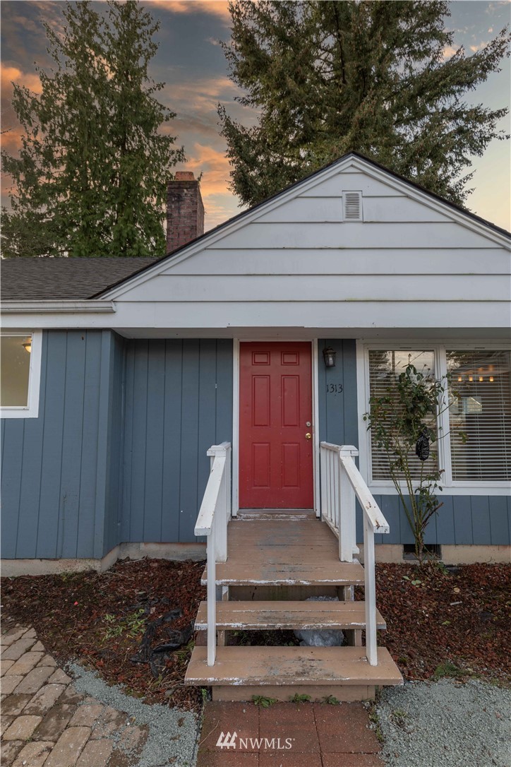 1313 Southwest 116th Street Burien, WA 98146 - Photo 20 of 20 Gallery Image 20