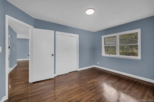 $789,000 | 585 Elwood Road, East Northport, NY 11731