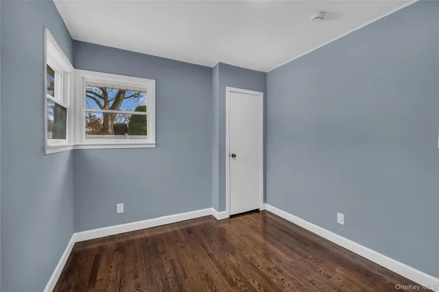 $789,000 | 585 Elwood Road, East Northport, NY 11731