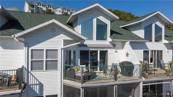 $295,000 | 298 Cedar Heights Drive, Unit 4B, Camdenton, MO 65020