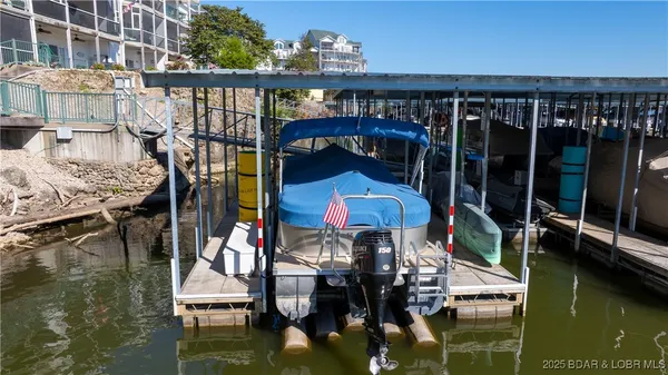 $295,000 | 298 Cedar Heights Drive, Unit 4B, Camdenton, MO 65020