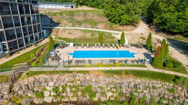 $295,000 | 298 Cedar Heights Drive, Unit 4B, Camdenton, MO 65020