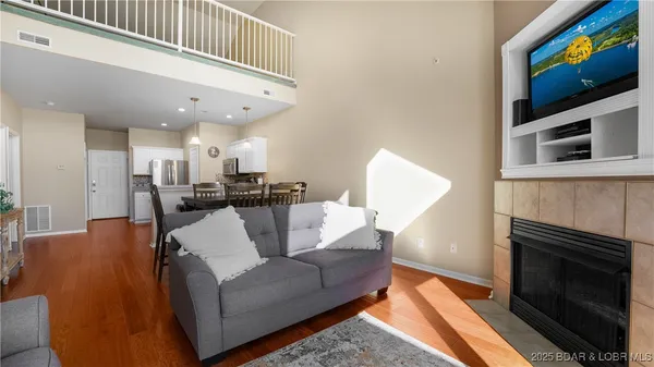 $295,000 | 298 Cedar Heights Drive, Unit 4B, Camdenton, MO 65020