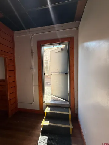 $2,500 | 210 East Main Street, Montrose, CO 81401