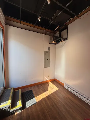 $2,500 | 210 East Main Street, Montrose, CO 81401