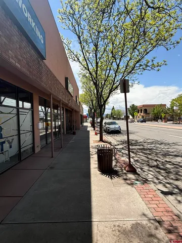 $2,500 | 210 East Main Street, Montrose, CO 81401