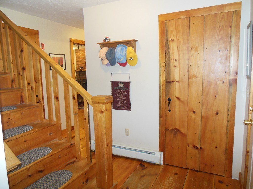 38 Fish Road Dudley, MA 01571 - Photo 13 of 30 Gallery Image 13