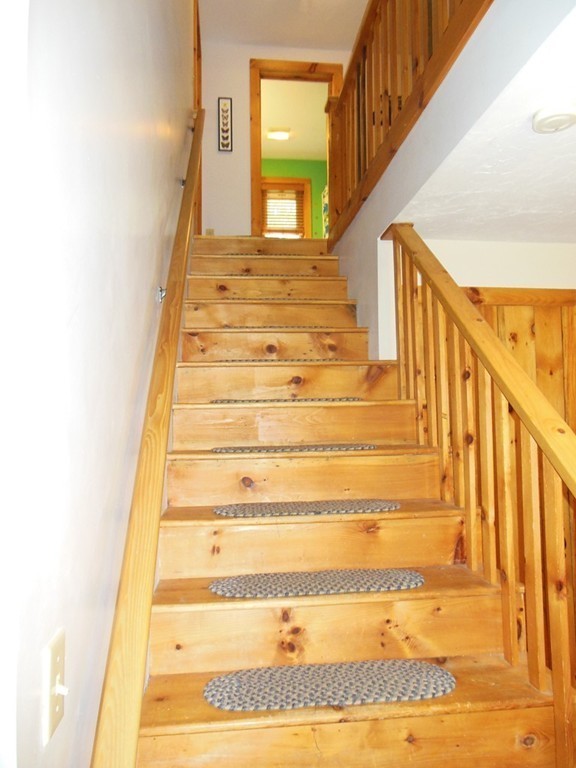 38 Fish Road Dudley, MA 01571 - Photo 14 of 30 Gallery Image 14