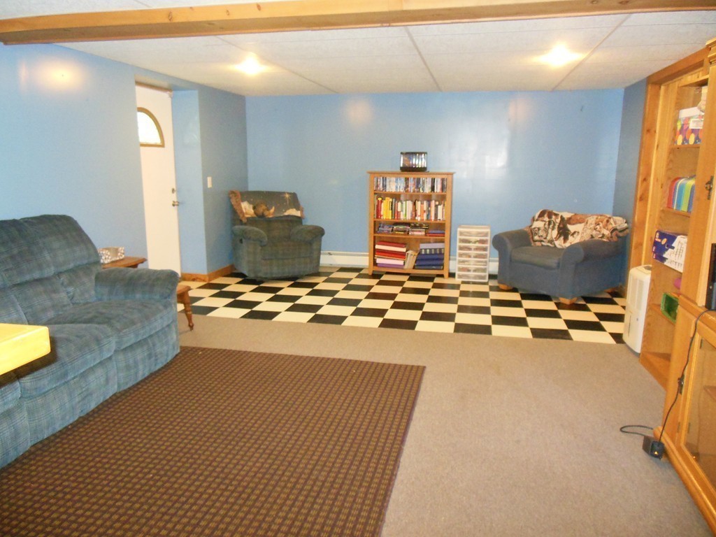 38 Fish Road Dudley, MA 01571 - Photo 25 of 30 Gallery Image 25