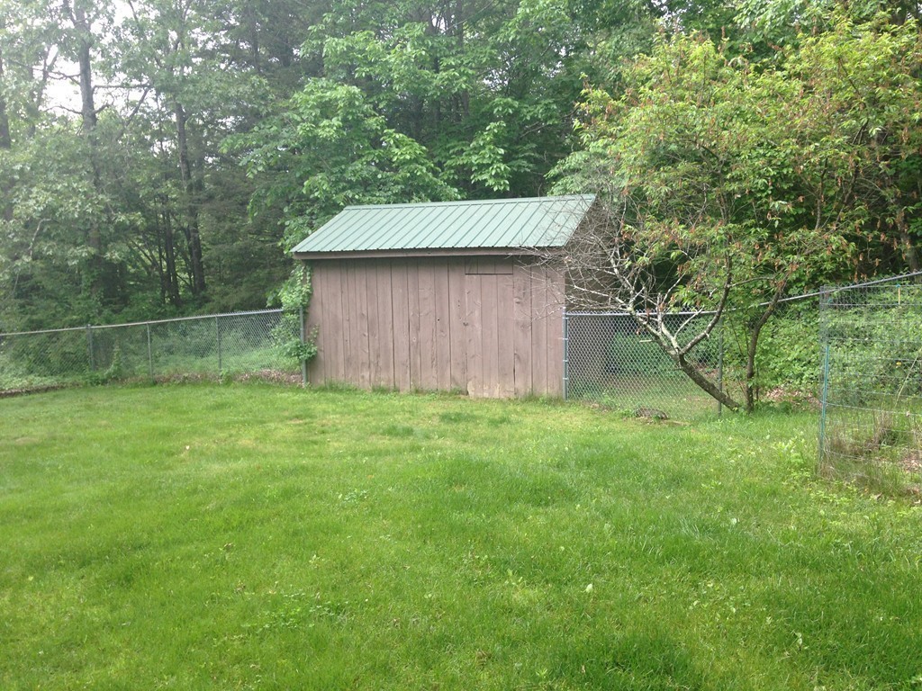 38 Fish Road Dudley, MA 01571 - Photo 29 of 30 Gallery Image 29
