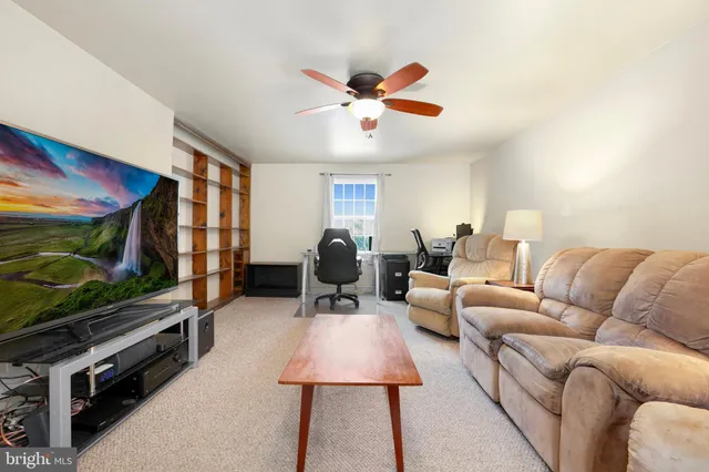 $550,000 | 6366 Rising Moon, Columbia, MD 21045