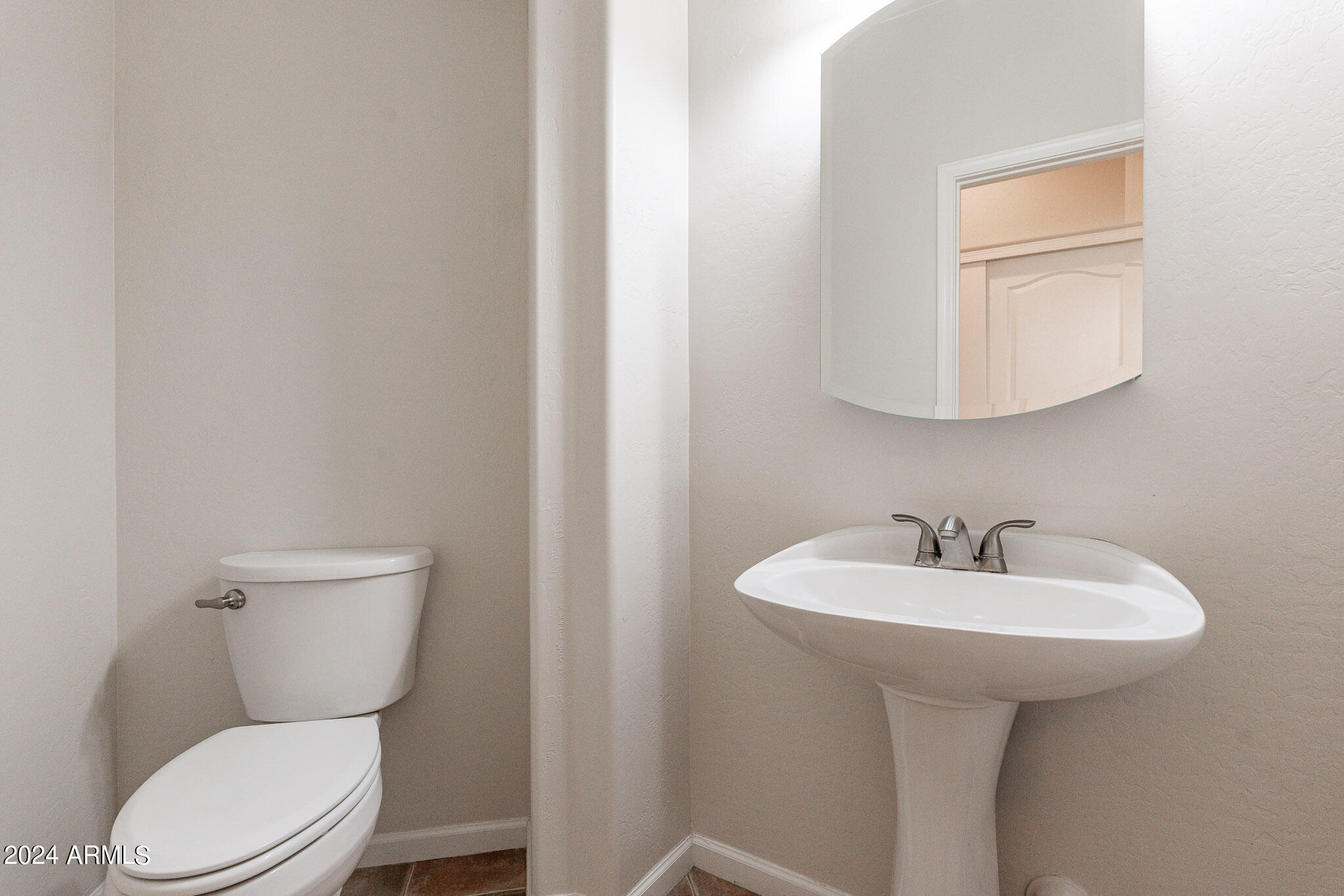 7635 South Ash Avenue Tempe, AZ 85284 - Photo 24 of 39 34-web-or-mls-Ash-34