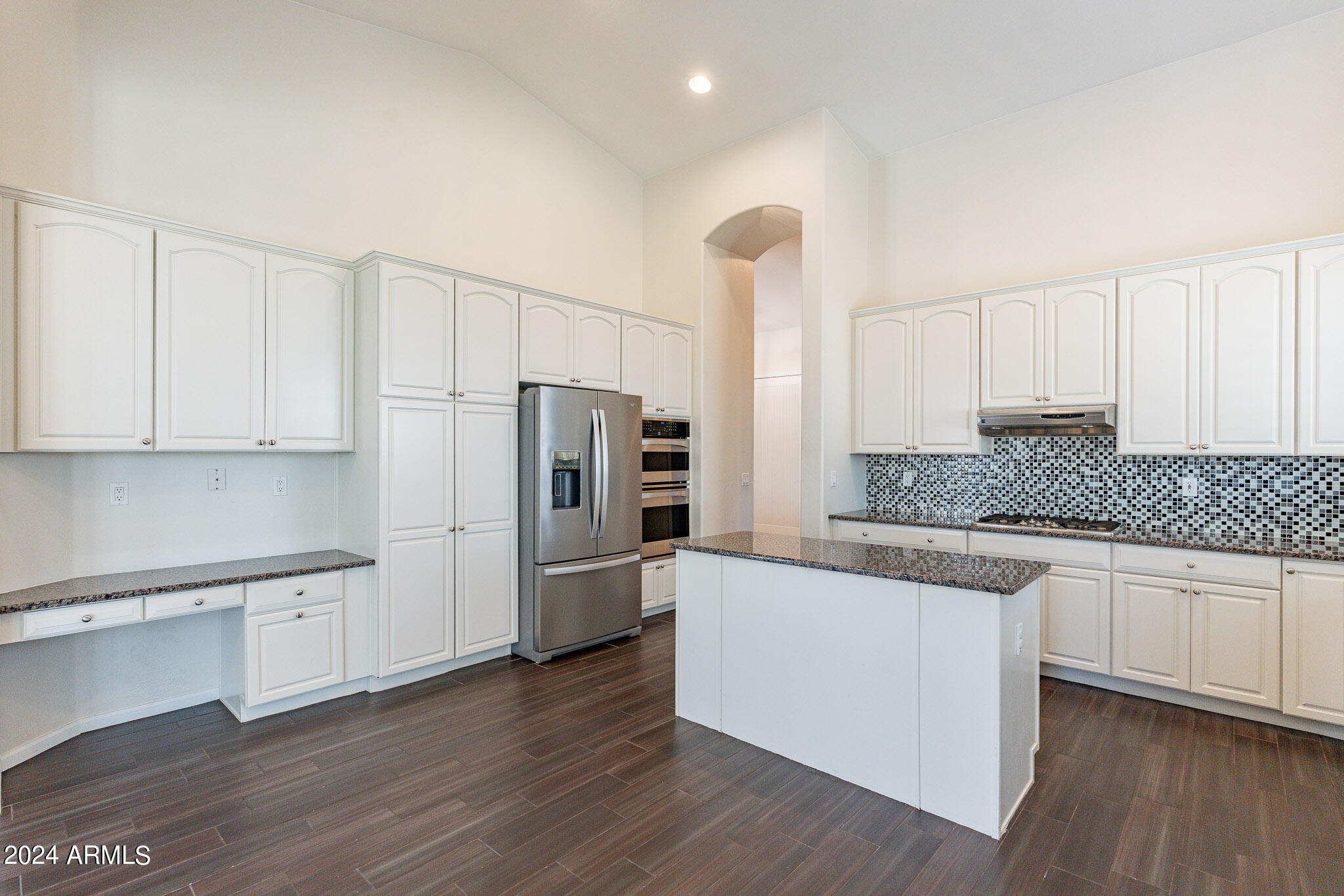 7635 South Ash Avenue Tempe, AZ 85284 - Photo 5 of 39 12-web-or-mls-Ash-12