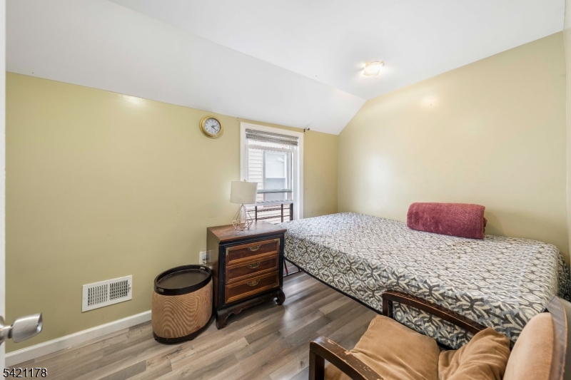 75 Winans Avenue Newark, NJ 07108 - Photo 11 of 16