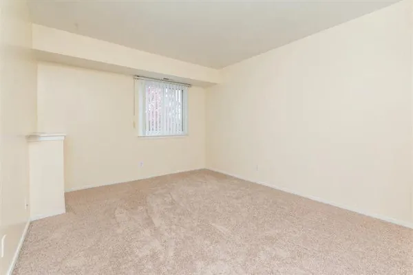 $175,000 | 735 Clubhouse Drive, Ypsilanti, MI 48197