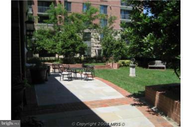 11710 Old Georgetown Road, Unit 1426 Rockville, MD 20852 - Photo 22 of 25 Community