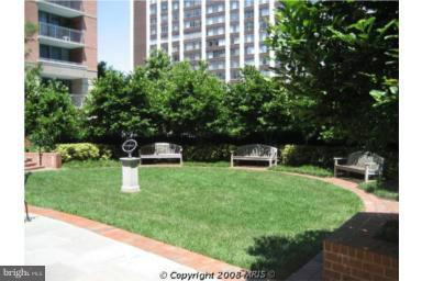 11710 Old Georgetown Road, Unit 1426 Rockville, MD 20852 - Photo 23 of 25 Community