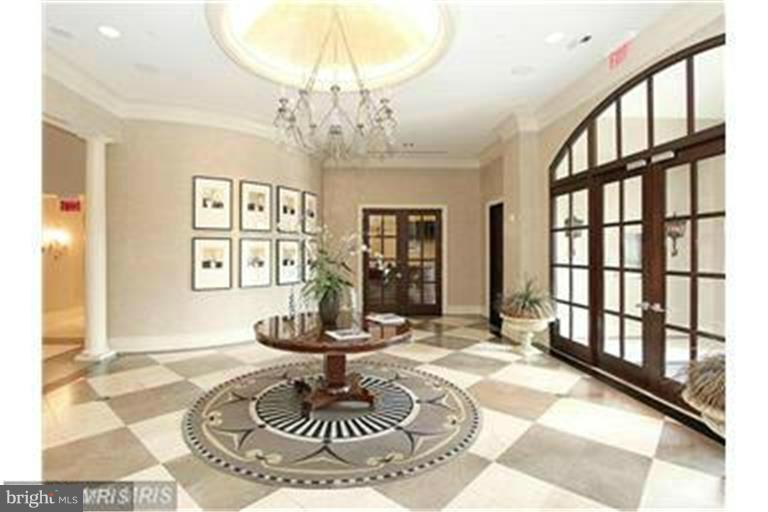 11710 Old Georgetown Road, Unit 1426 Rockville, MD 20852 - Photo 8 of 25 Community