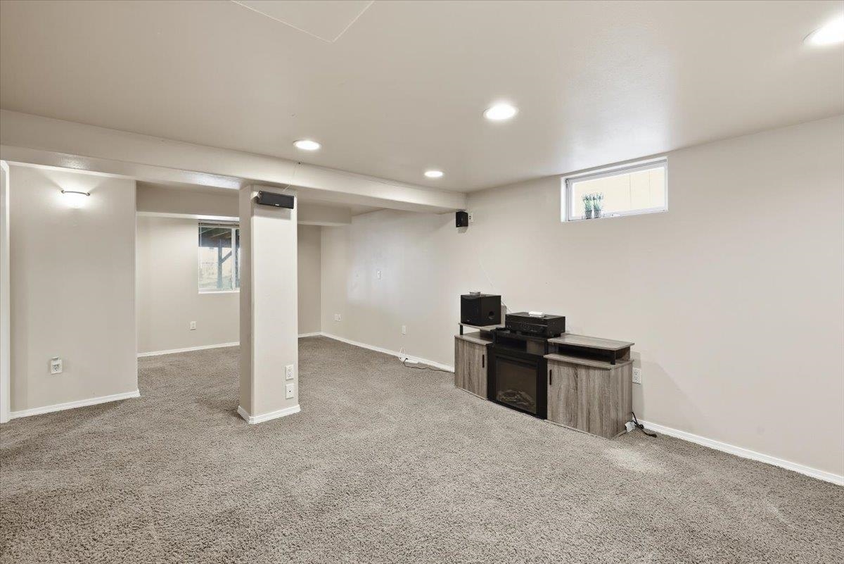 3923 North Hawthorne Street Spokane, WA 99205 - Photo 15 of 32