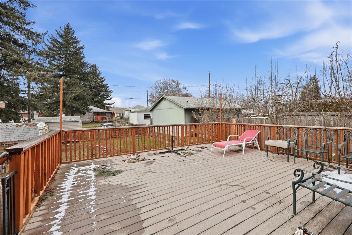 3923 North Hawthorne Street Spokane, WA 99205 - Photo 21 of 32