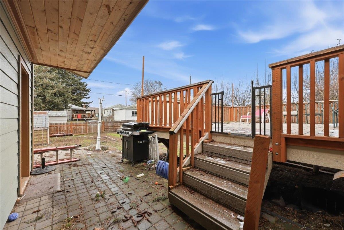 3923 North Hawthorne Street Spokane, WA 99205 - Photo 23 of 32