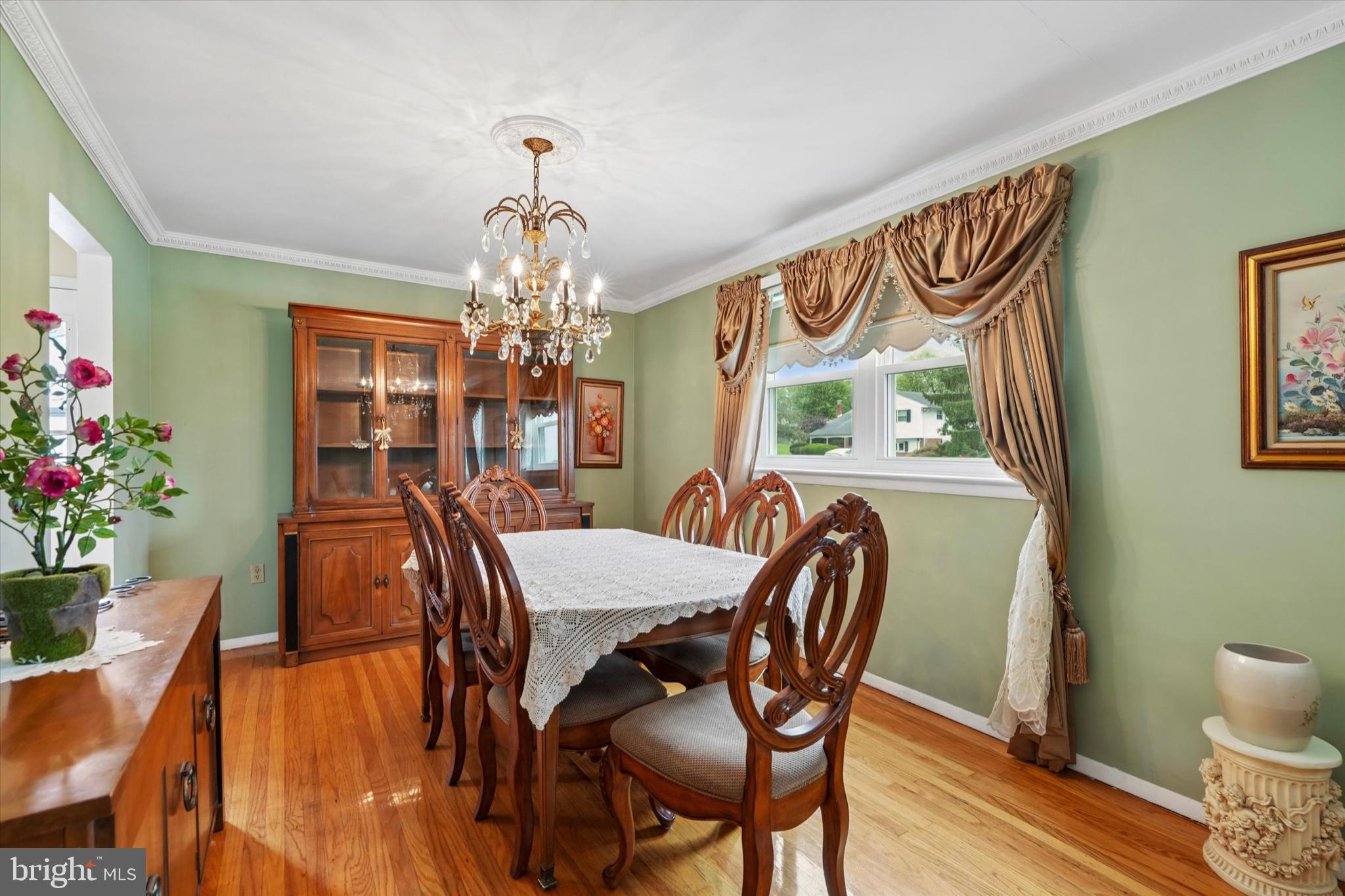 257 Hemlock Lane Springfield, PA 19064 - Photo 12 of 25 Gallery Image 12
