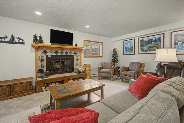 $747,000 | 22300 Highway 6, Unit 1725, Keystone, CO 80435