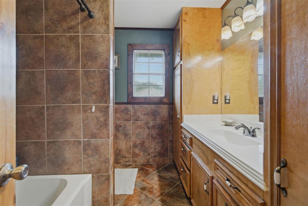 762 Arsene Lebleu Road Lake Charles, LA 70607 - Photo 11 of 33