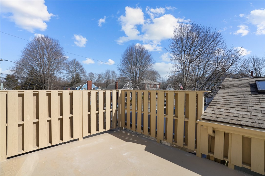 894 Main Street Warren, RI 02885 - Photo 31 of 49 2nd fl primary balcony