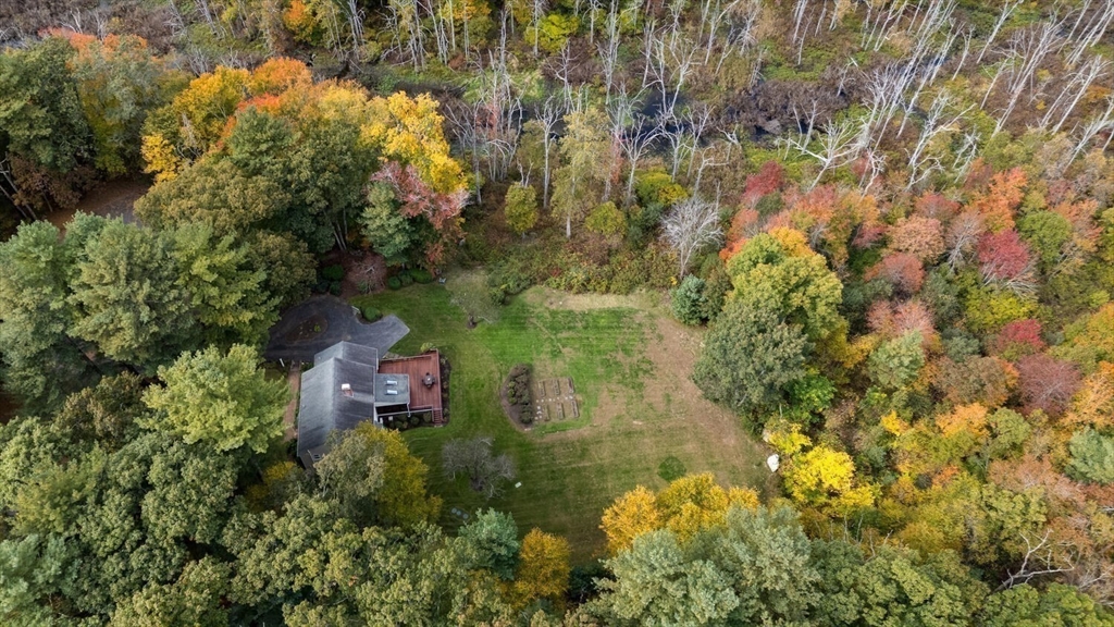 32 Saddlebrook Road Sherborn, MA 01770 - Photo 39 of 40 Gallery Image 39