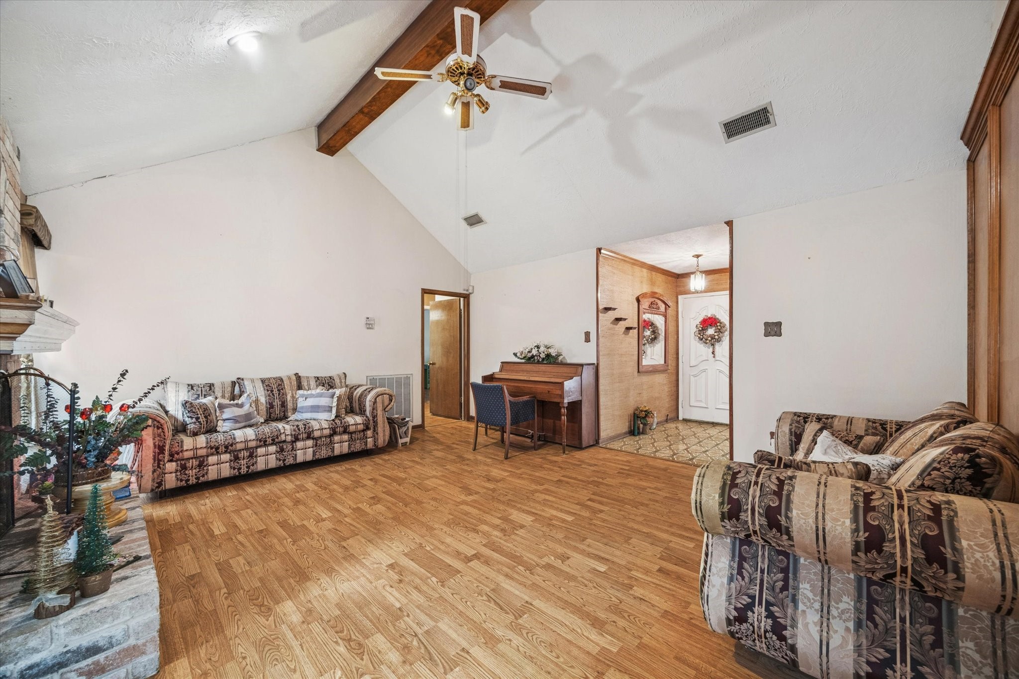 15427 Rio Plaza Drive Houston, TX 77083 - Photo 3 of 16