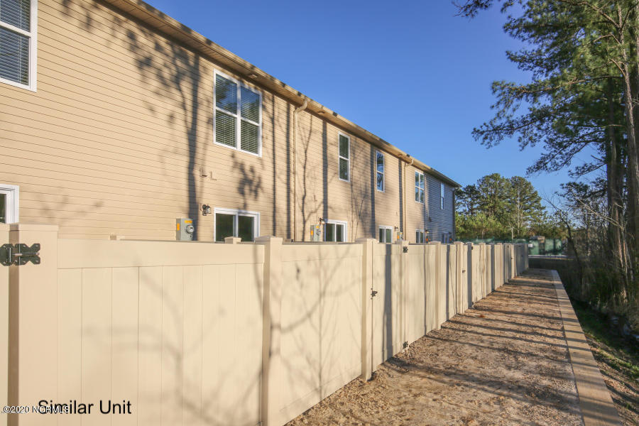 422 Sullivan Loop Road Midway Park, NC 28544 - Photo 13 of 15 20180612203526754780000000-o