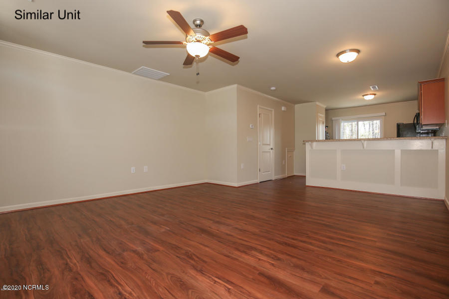 422 Sullivan Loop Road Midway Park, NC 28544 - Photo 4 of 15 20180612203242270745000000-o